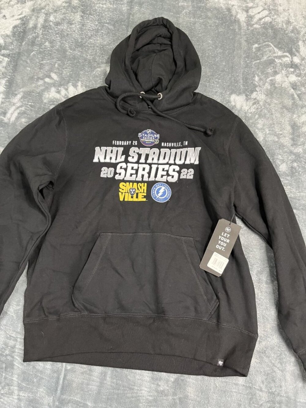 47 Brand NHL Stadium Series 2022 Predators Lightning Hoodie Black L NWT